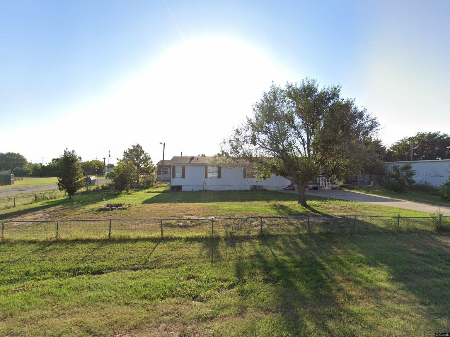 9201 Barton - Front