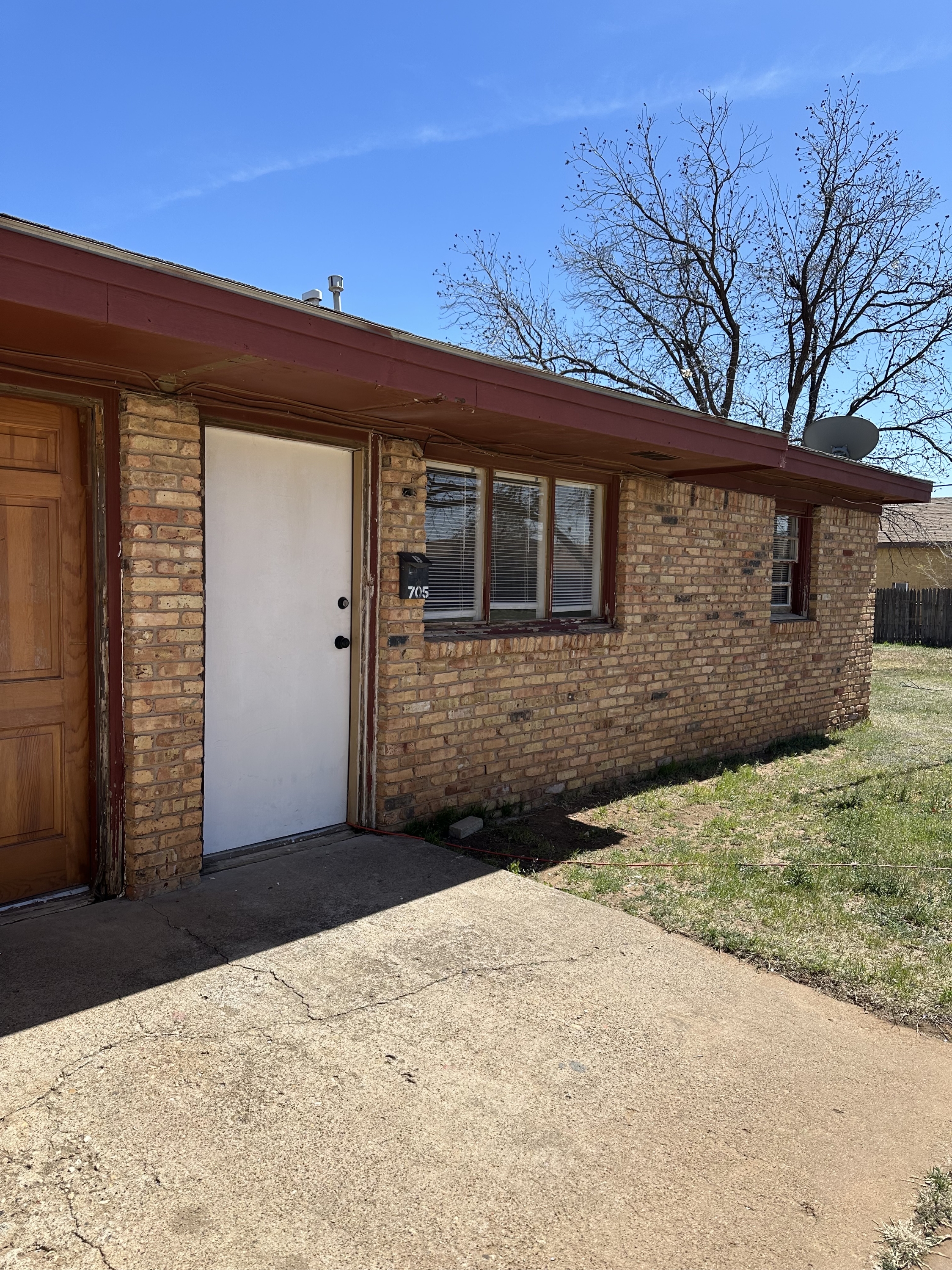 705 47th Street - B